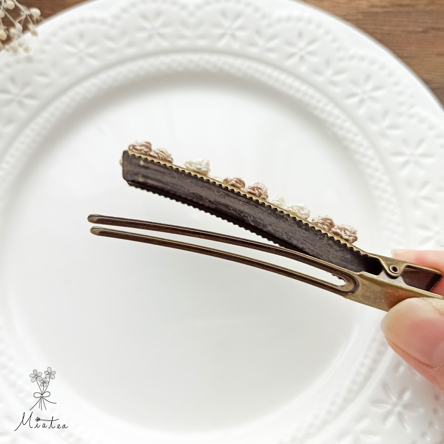 お花のヘアクリップ“ラテ”の画像5