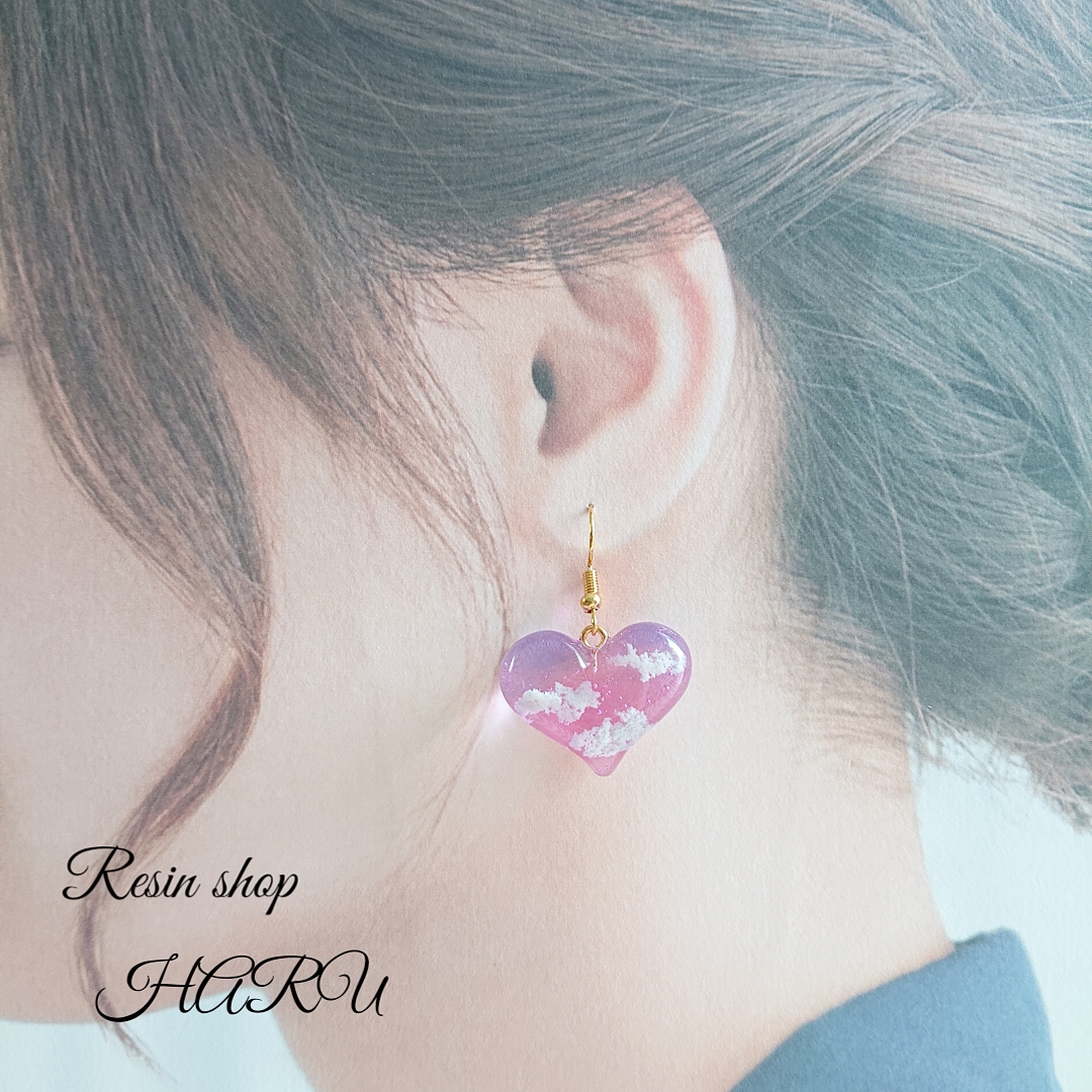 ハートの空。.*<朝焼け> ハート型レジンピアス・イヤリングの画像4