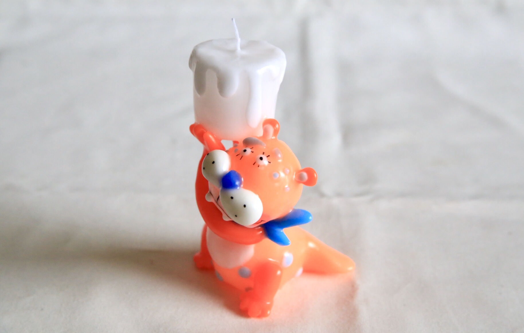 ロウソクを持ったカワウソ の画像5