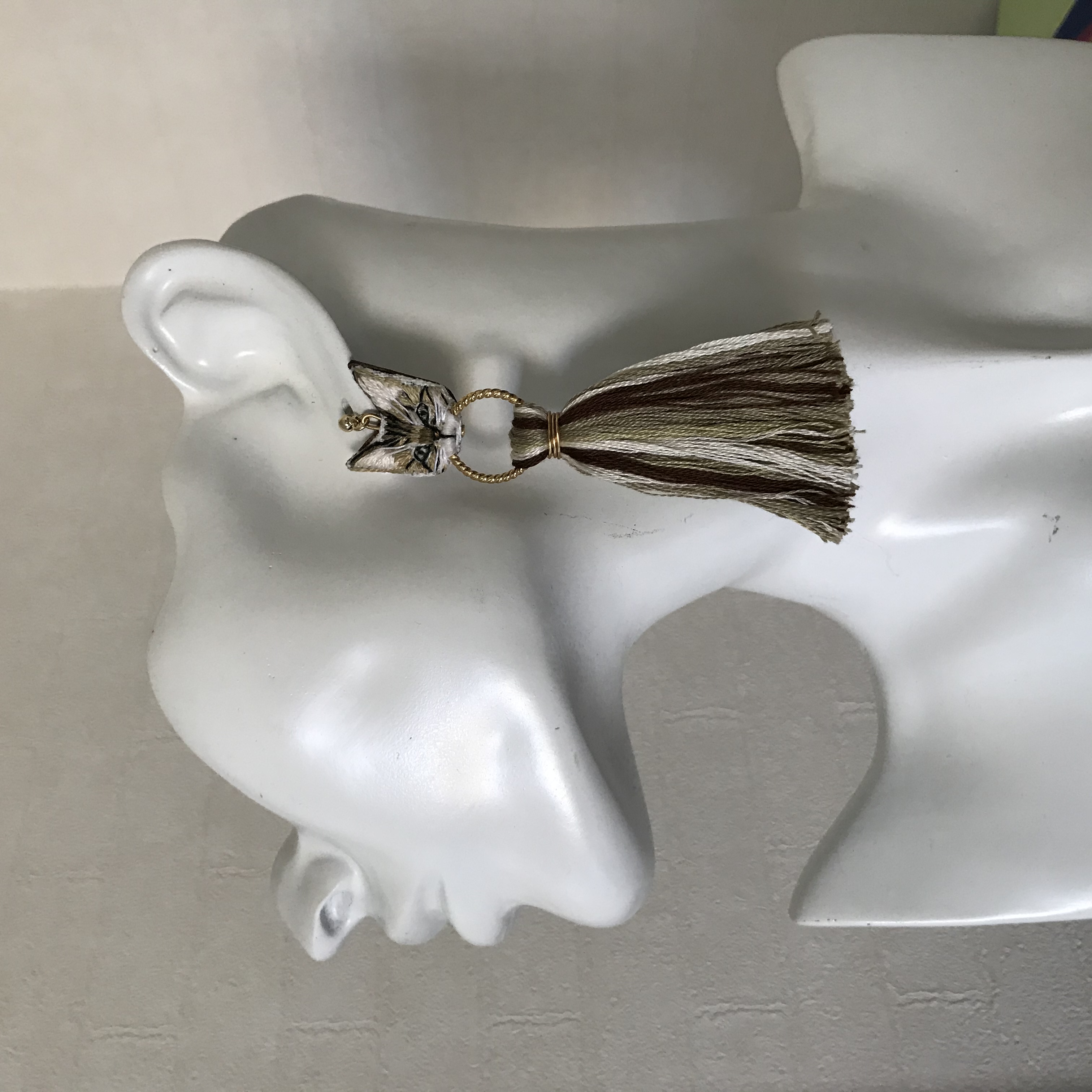 キャット・タッセルピアスの画像3