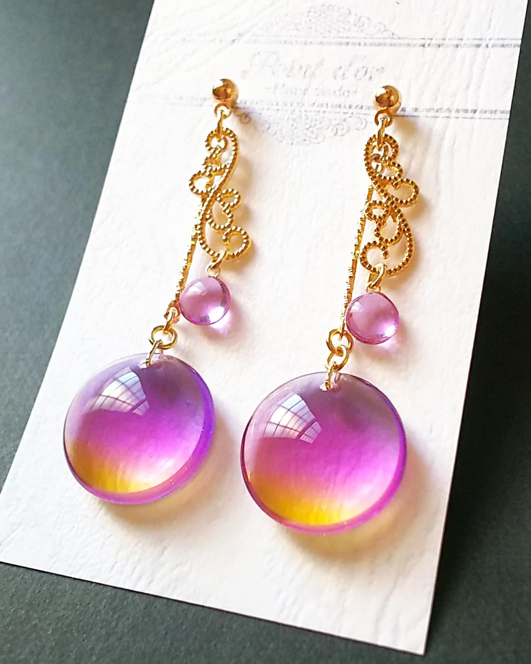 パープルグラデーションの耳飾り💜の画像3