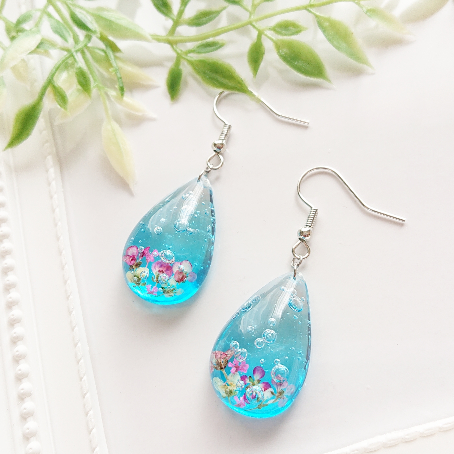 海底に咲く花。.゜*雫型レジンピアス・イヤリングの画像2