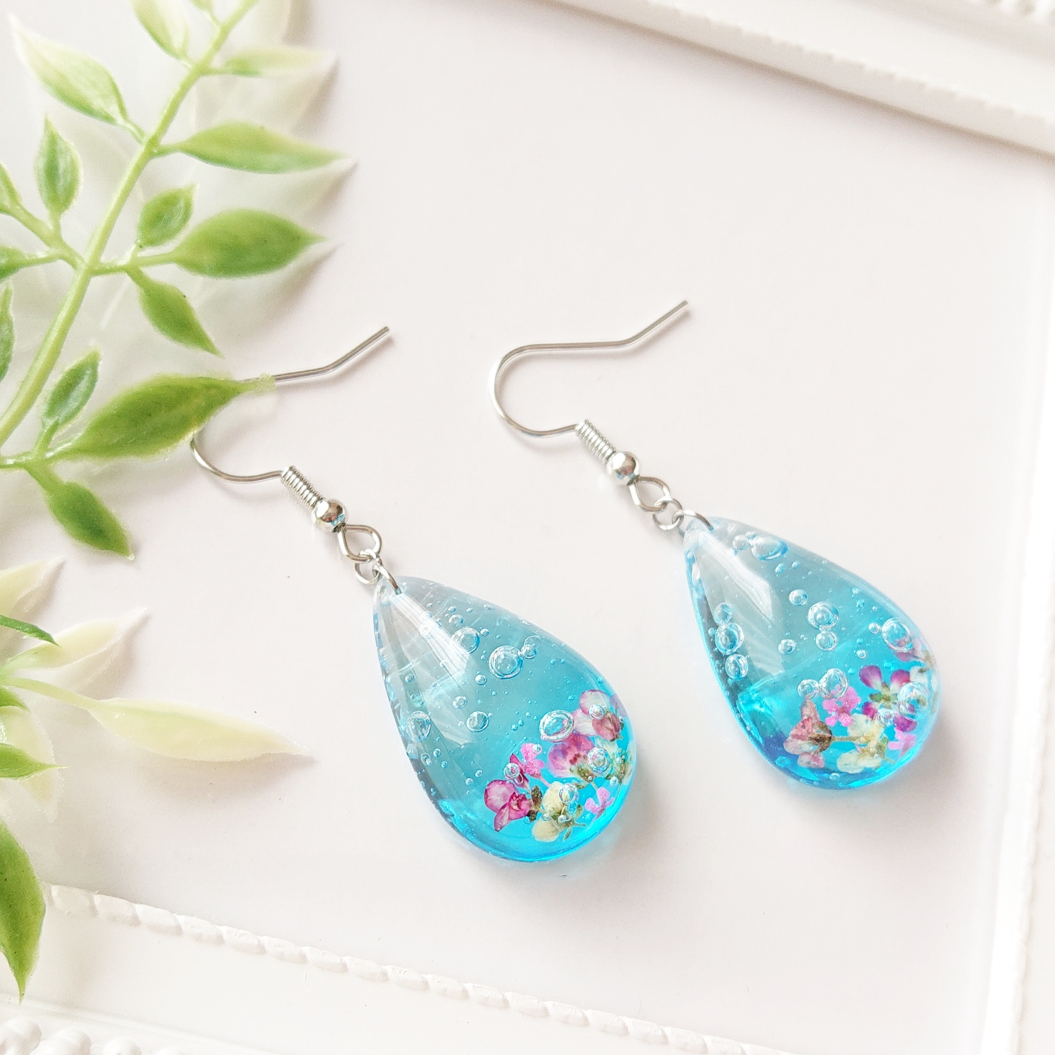 海底に咲く花。.゜*雫型レジンピアス・イヤリングの画像3