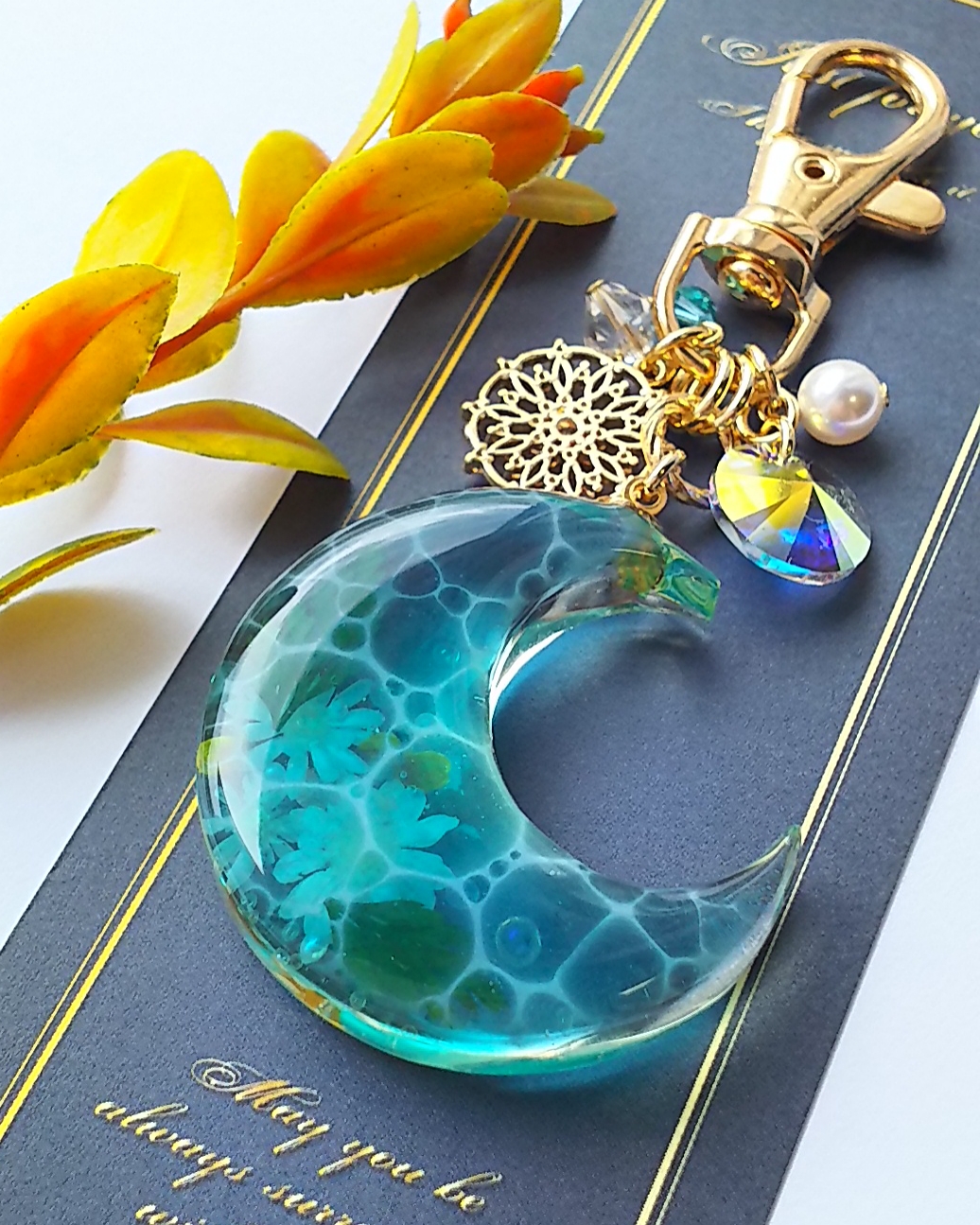 三日月の水面花🌼キーホルダー Aの画像3