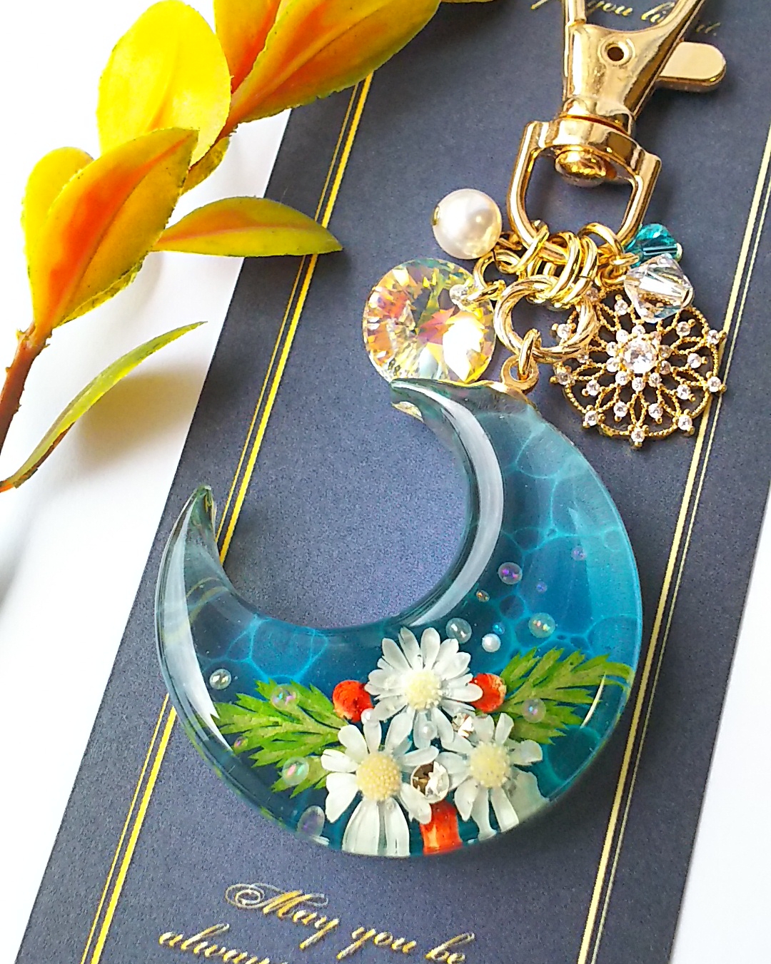 三日月の水面花🌼キーホルダー Bの画像2