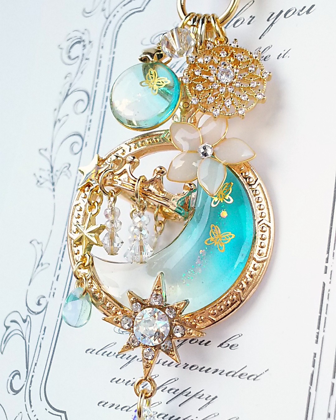 花咲く蝶の三日月シャンデリア🌼Bの画像2