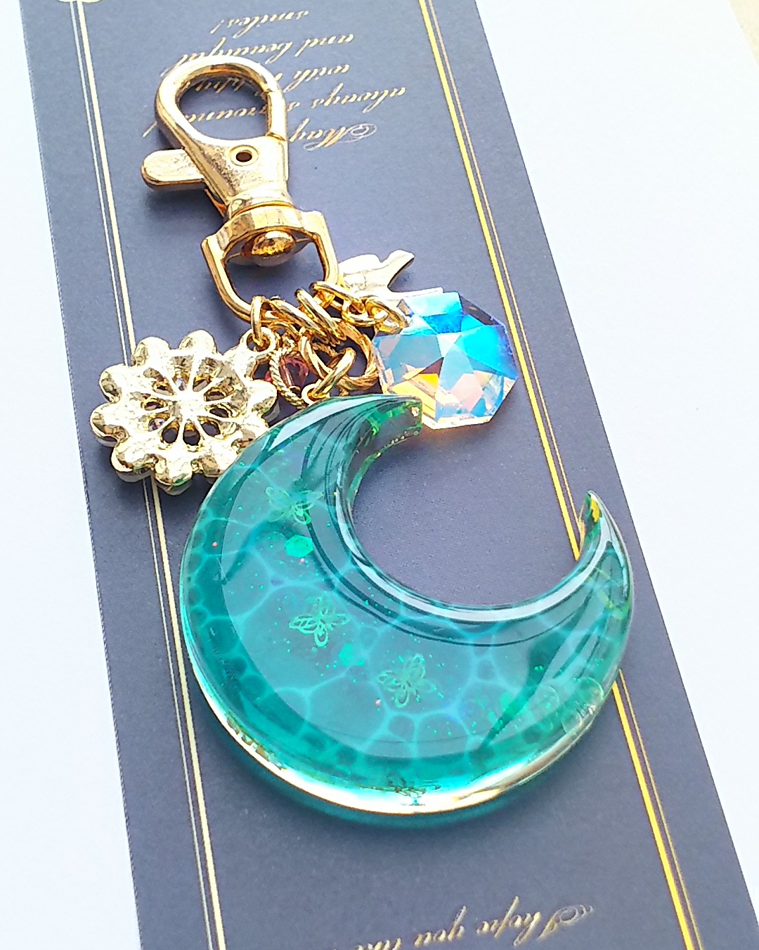 蝶が舞う海の三日月🌙の画像4