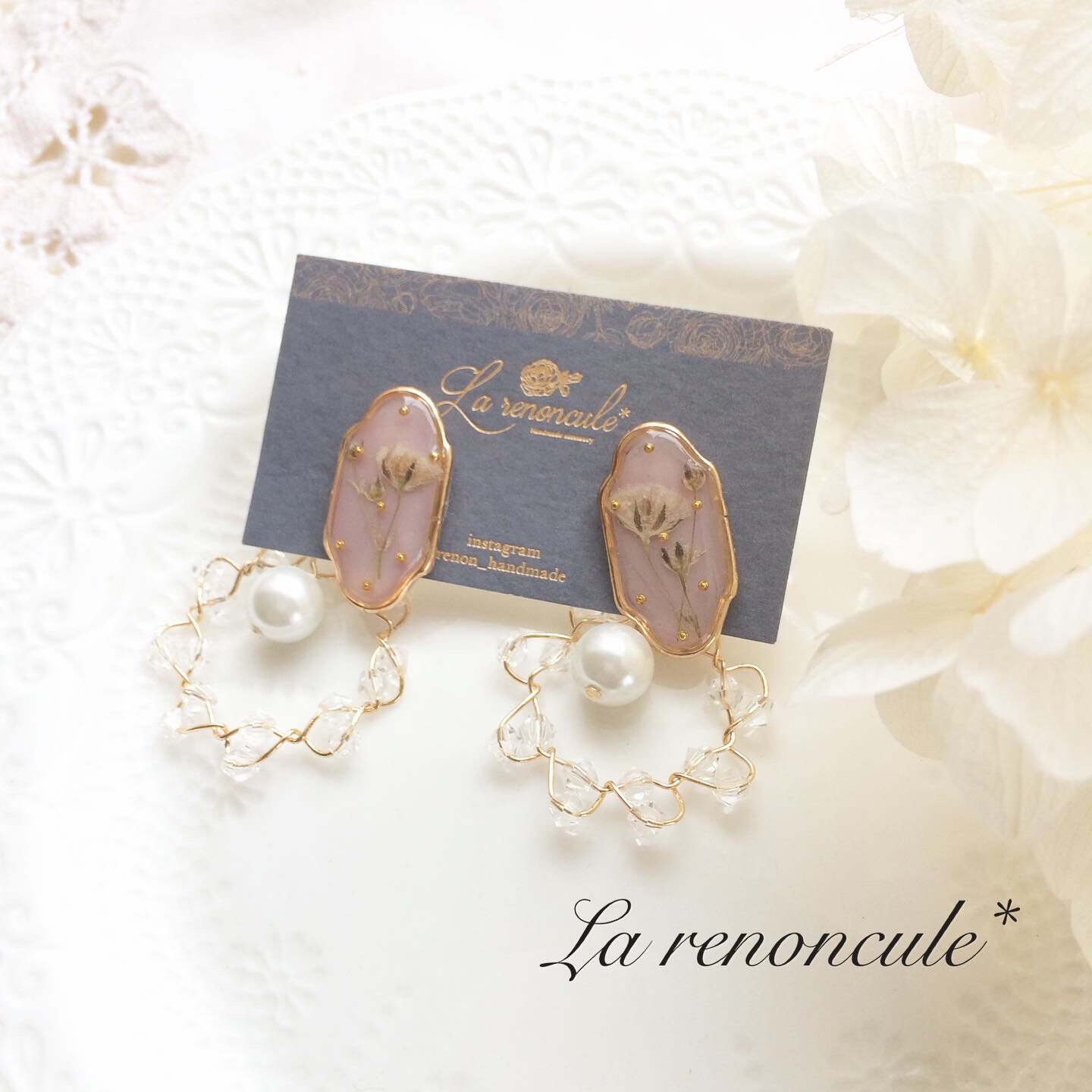 かすみ草ときらきらフープピアスの画像2