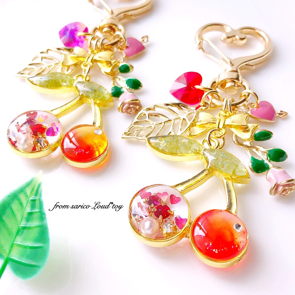 ハートさくらんぼチャーム　スワロ赤の画像2