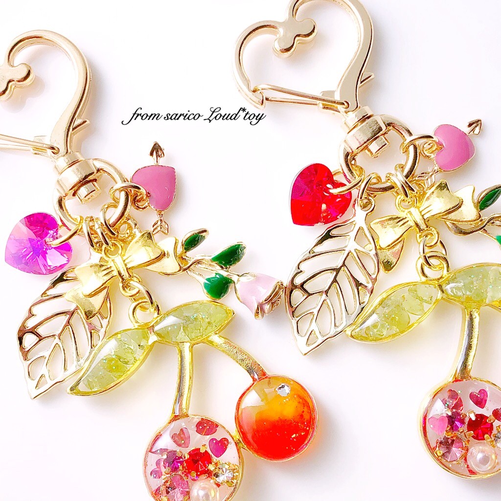 ハートさくらんぼチャーム　スワロ赤の画像3
