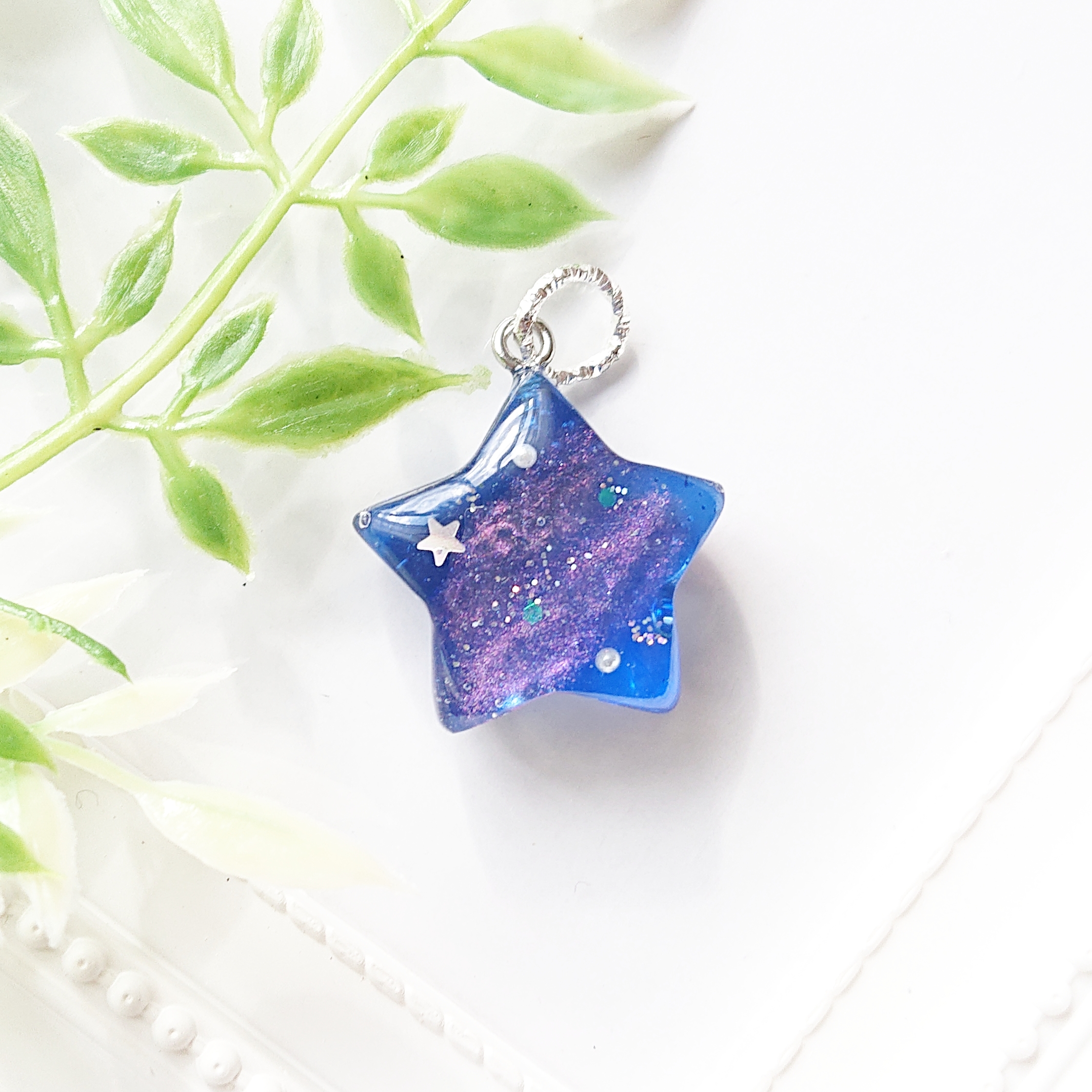 星の宇宙∗*ﾟ星型レジンネックレスの画像3