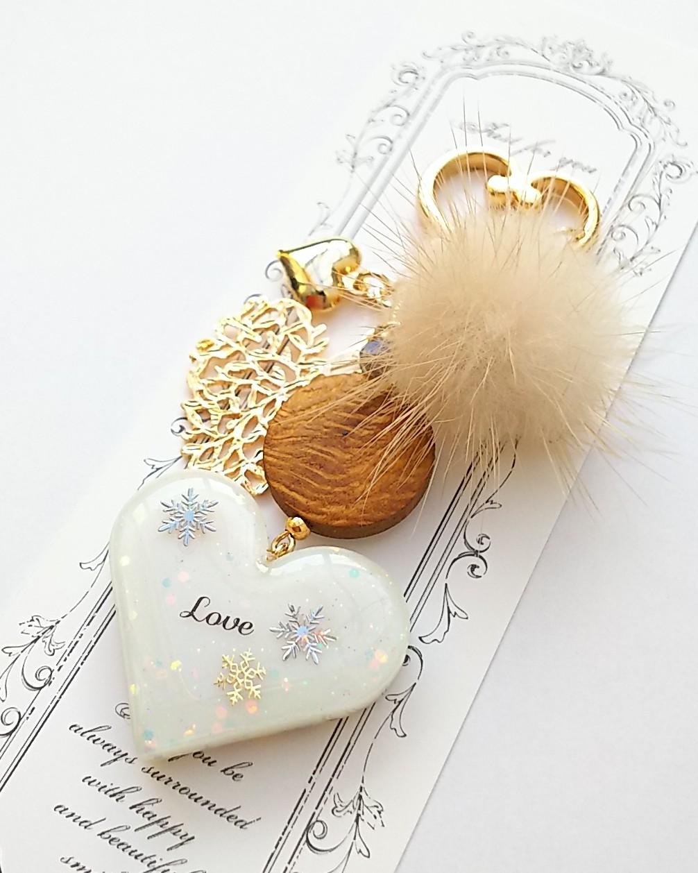 押し花ハートのウッドファーキーホルダーの画像3