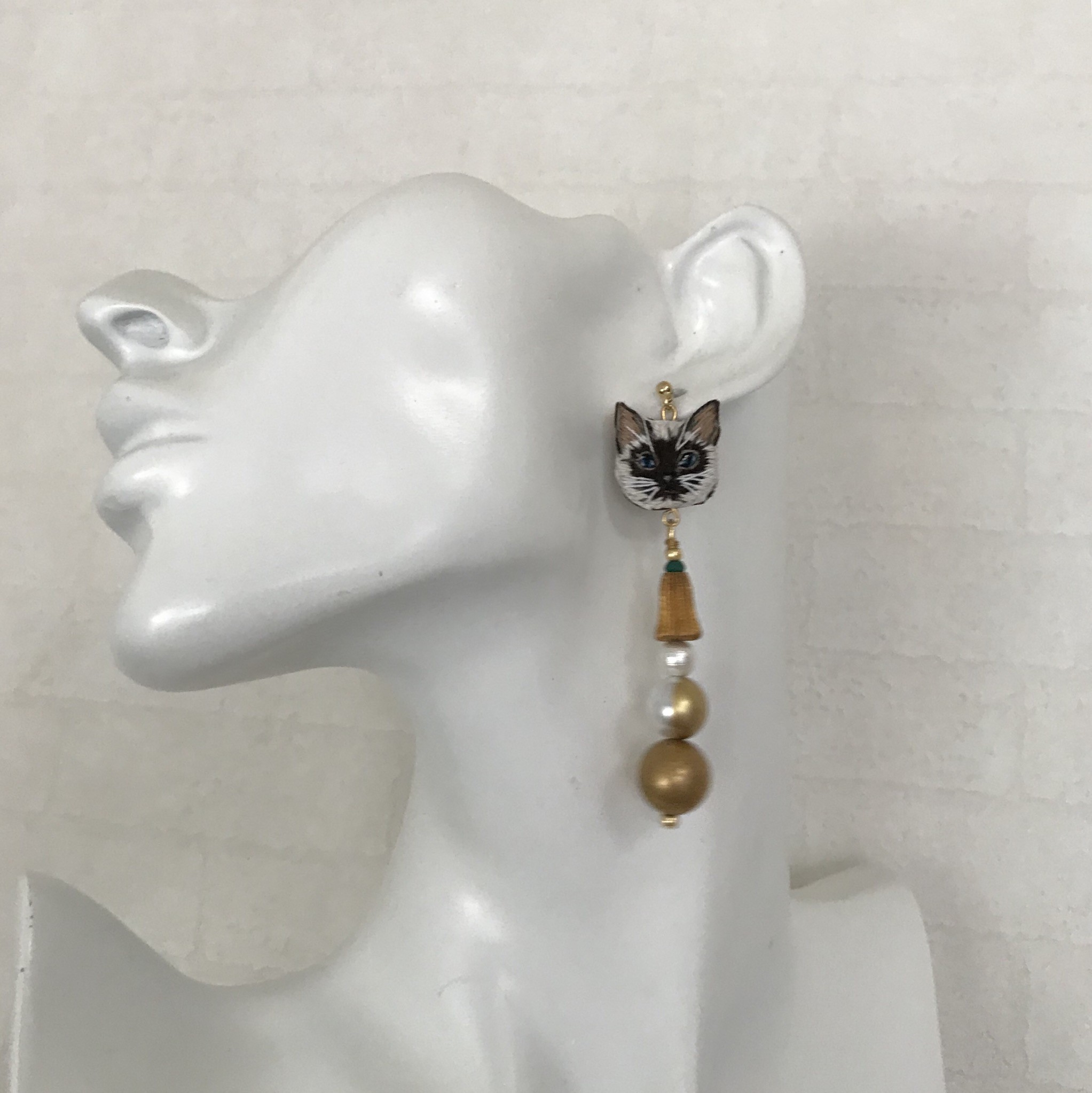 ヴィンテージライクキャット ピアスの画像2
