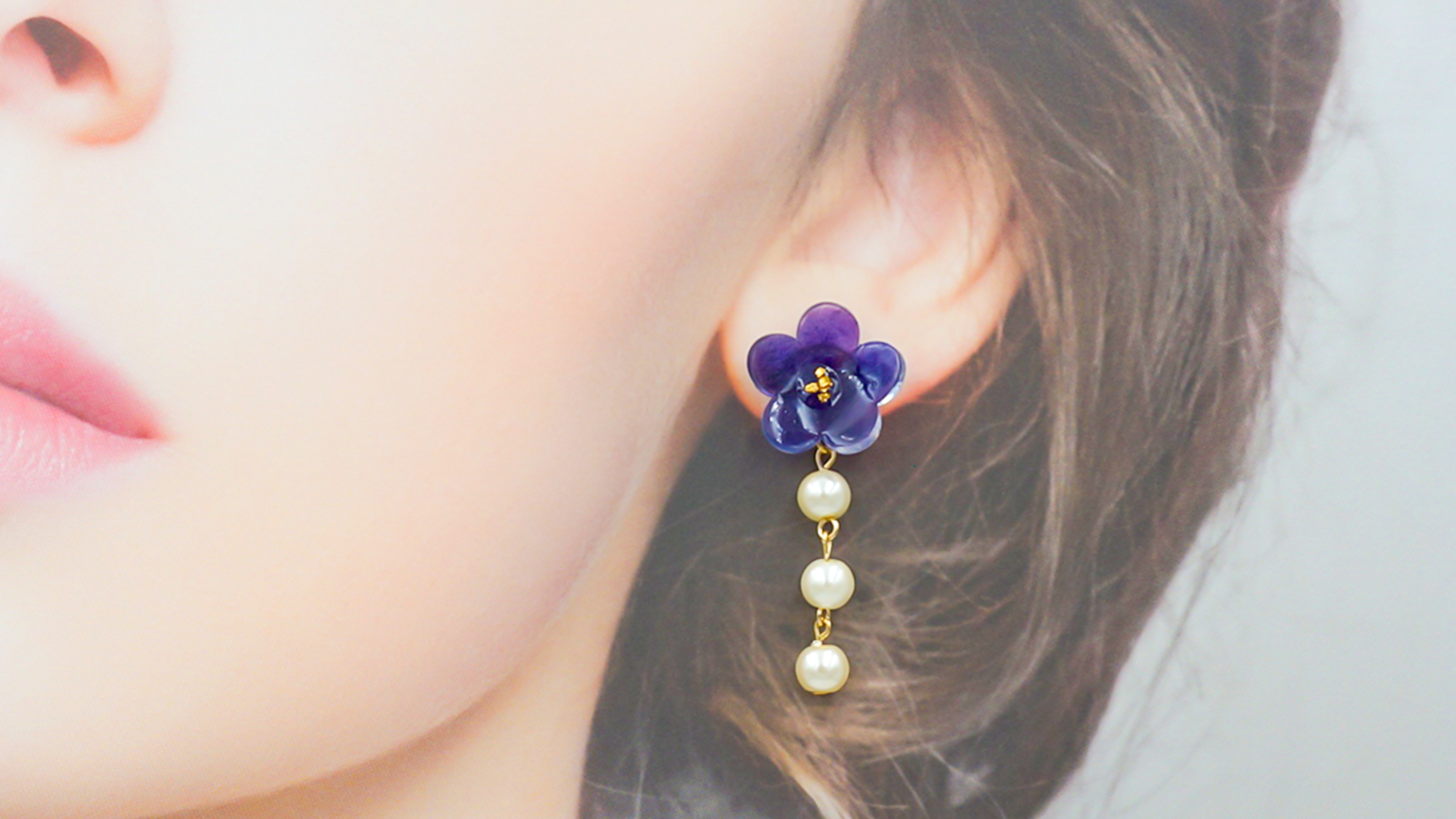 小さなお花と揺れる3連パール𓂃𓈒𓏸ピアス･イヤリングの画像3