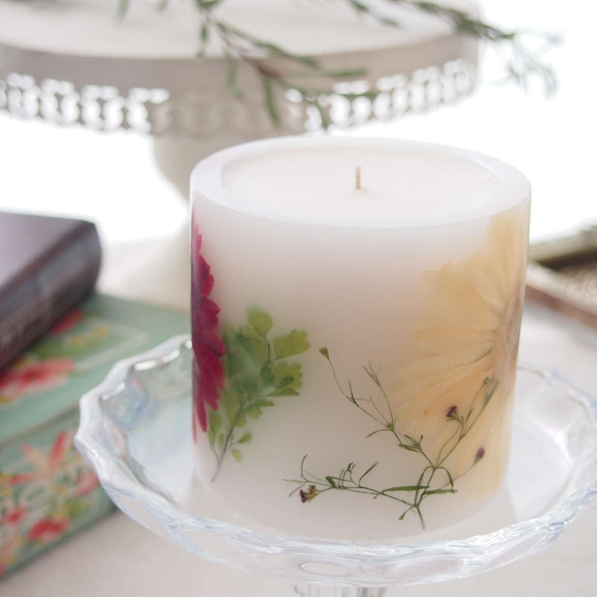 ◆春待ちキャンドル◆　ガーベラが主役のボタニカルキャンドル　ウェディング/プレゼント/お祝いや感謝の気持ちに・・・の画像2
