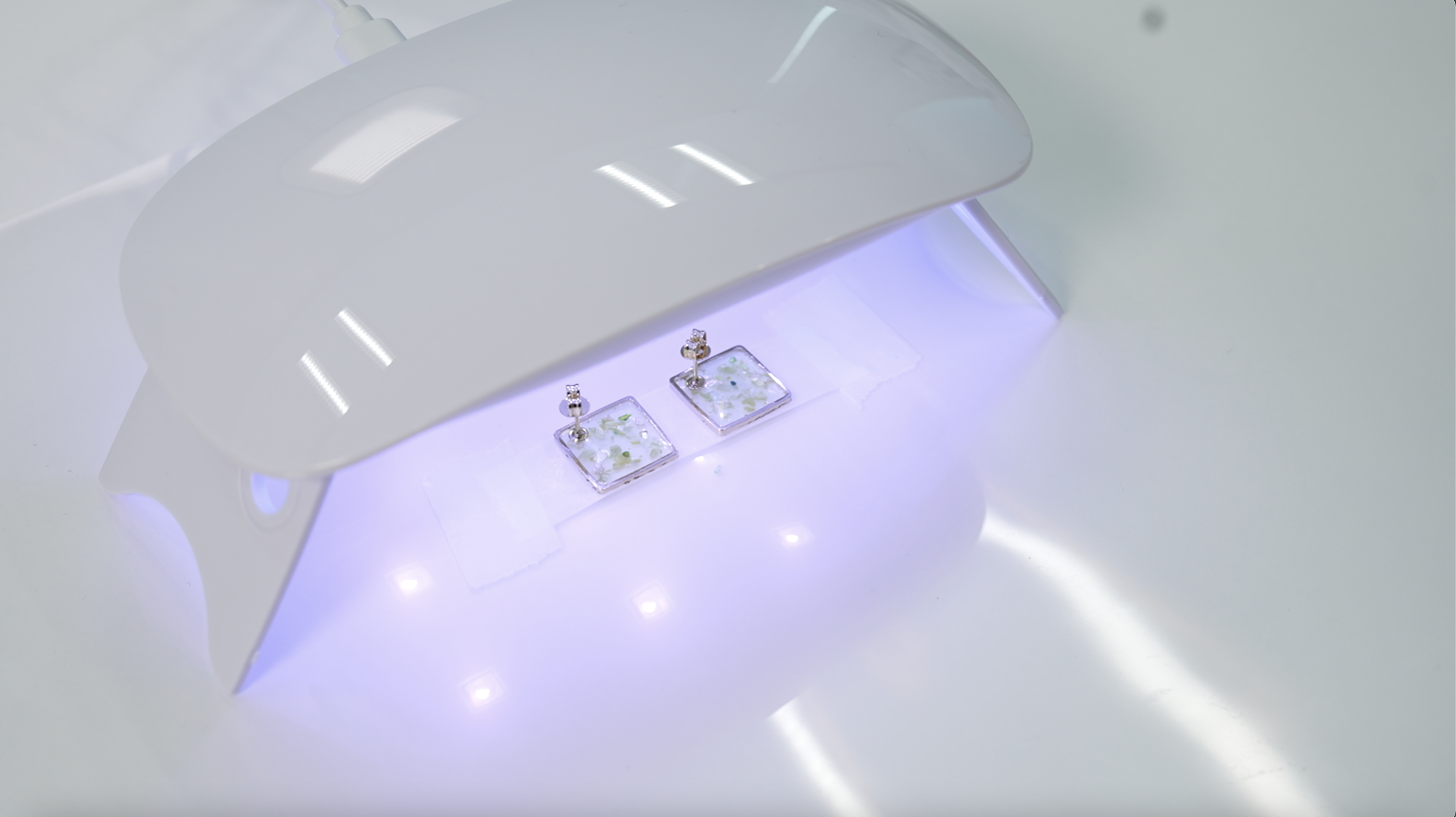 シェルパウダーが上品な
「ピアス/イヤリング」の作り方の画像