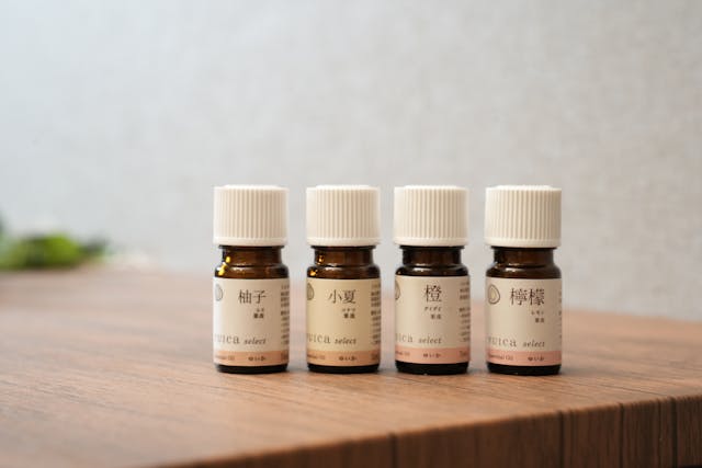 いま注目の日本の香り“和精油”を
基礎から体系的に学べる講座