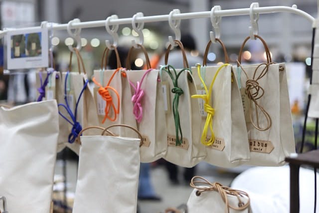 「商品の見せ方」がブースの第一印象を決める