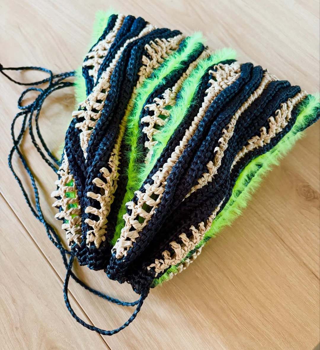 ウェーブ模様の巾着バッグの編み方【編み図付き】を受講したyoko.ai.924さんの作品