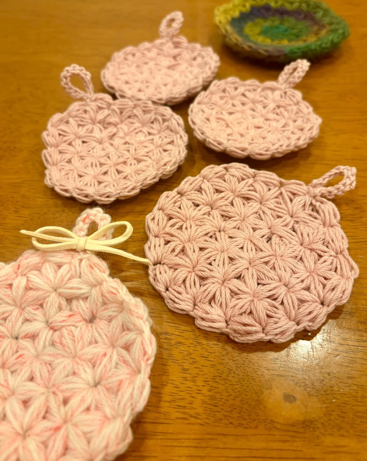 かぎ針編みリフ編み(丸)コースターの作り方を受講したhichakoさんの作品