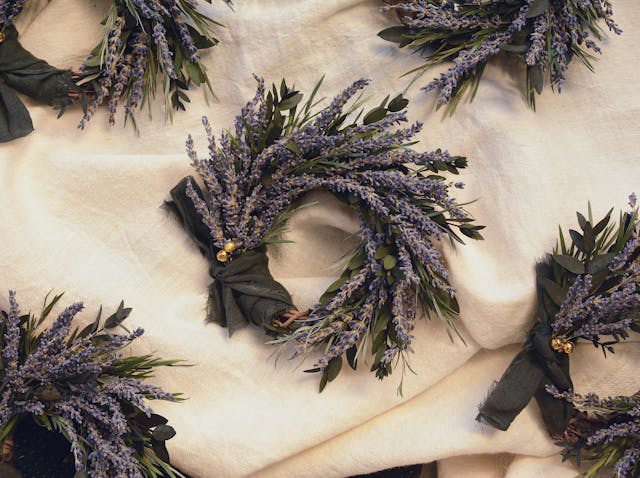 Flower Lesson -　ラベンダーリースのつくりかた