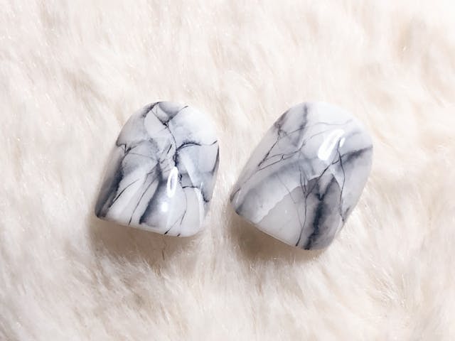 基本の天然石ネイルの【ぼかす技法】を徹底解説！！【アートの幅もアップするよ^^】