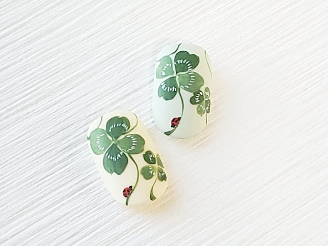 2021冬期(3月)ネイリスト検定アート「クローバー」