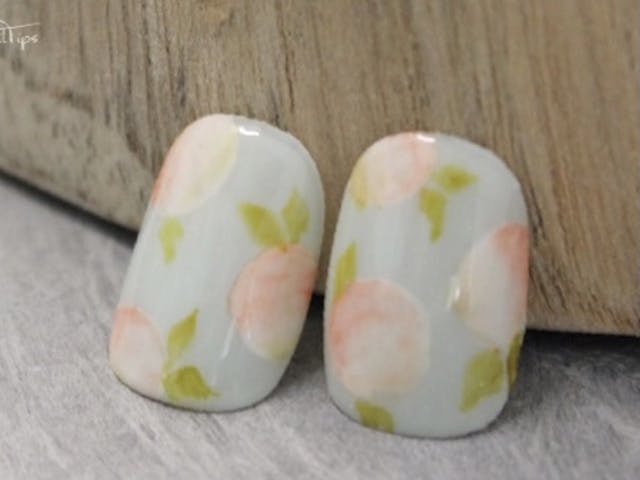 優しいタッチの水彩アート★ぴちぴちピーチネイルの作り方