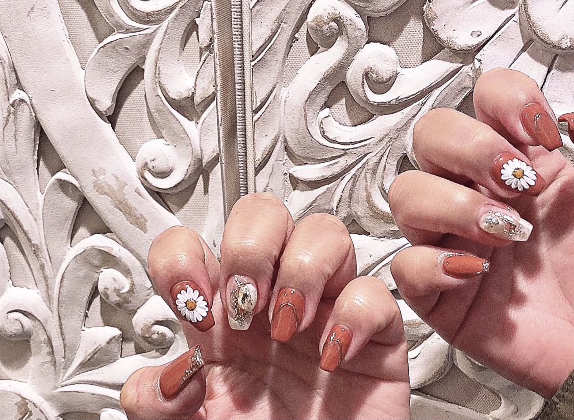 フラワー ネイルのレッスン動画 Fantist