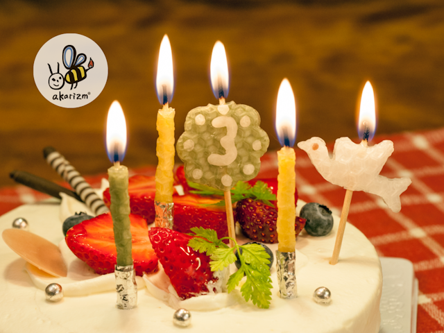 動画 バースデイケーキに立てるキャンドルの作り方 2種 工作感覚でできる ミツロウシートのくるくるキャンドルづくり Fantist 動画 バースデイケーキに立てるキャンドルの作り方 2種 工作感覚でできる ミツロウシートのくるくるキャンドルづくり Fantist