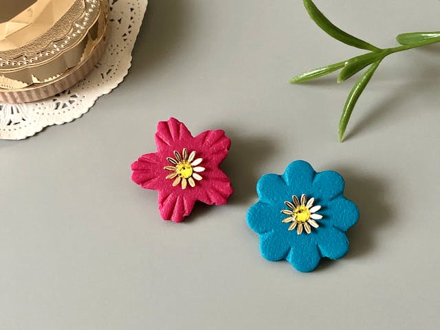 初級者向けお花のブローチの作り方
