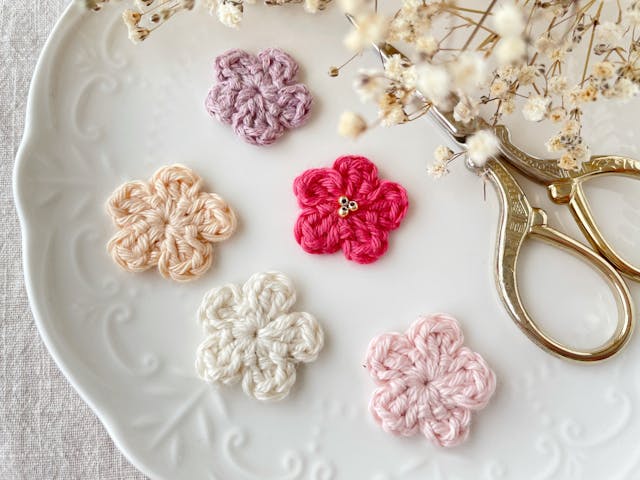 一段で編む簡単お花モチーフの作り方