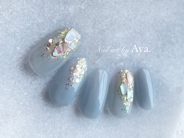 簡単華やか！プチプラアイテムでシェルタイルネイルのやり方