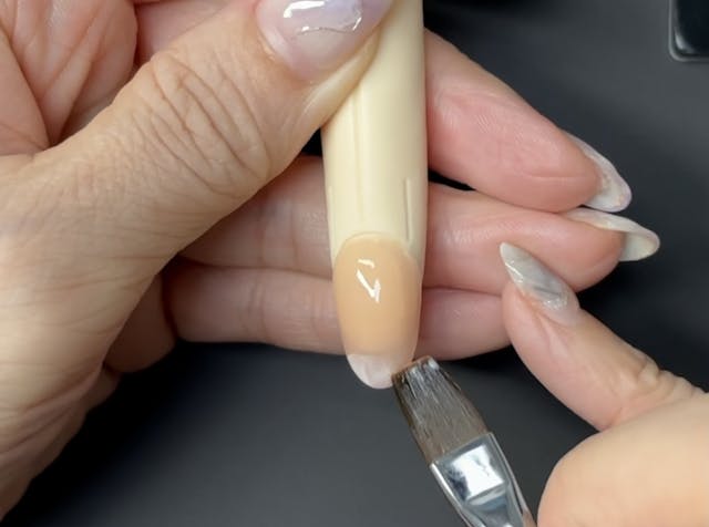 ②ベイビーブーマー風ホワイトグラデーション