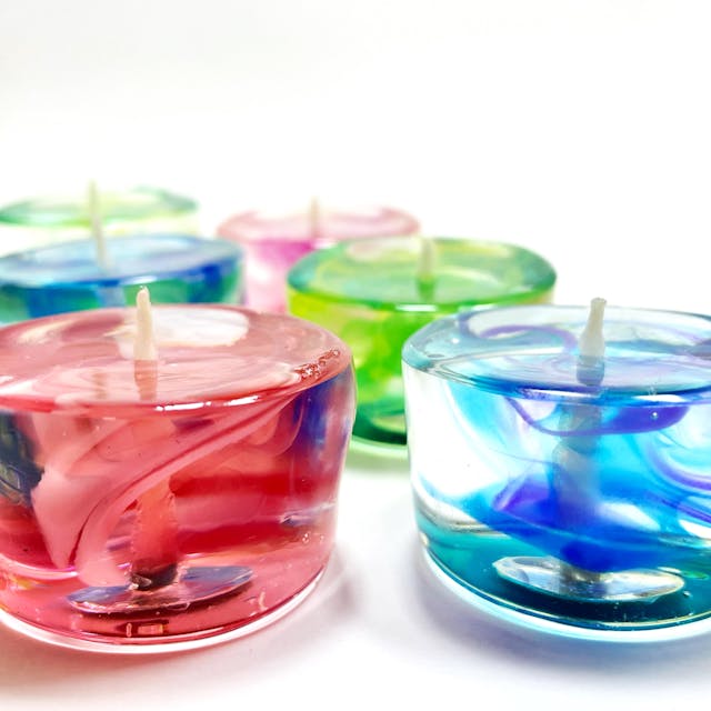 自立型ジェルワックスを使用したキャンドル