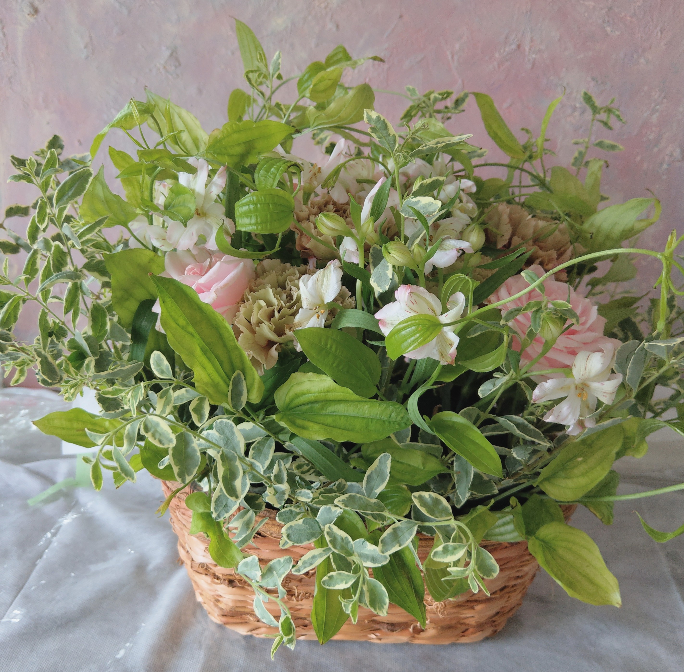 シャンペトルスタイル　バスケットアレンジメントの作り方の紹介画像1