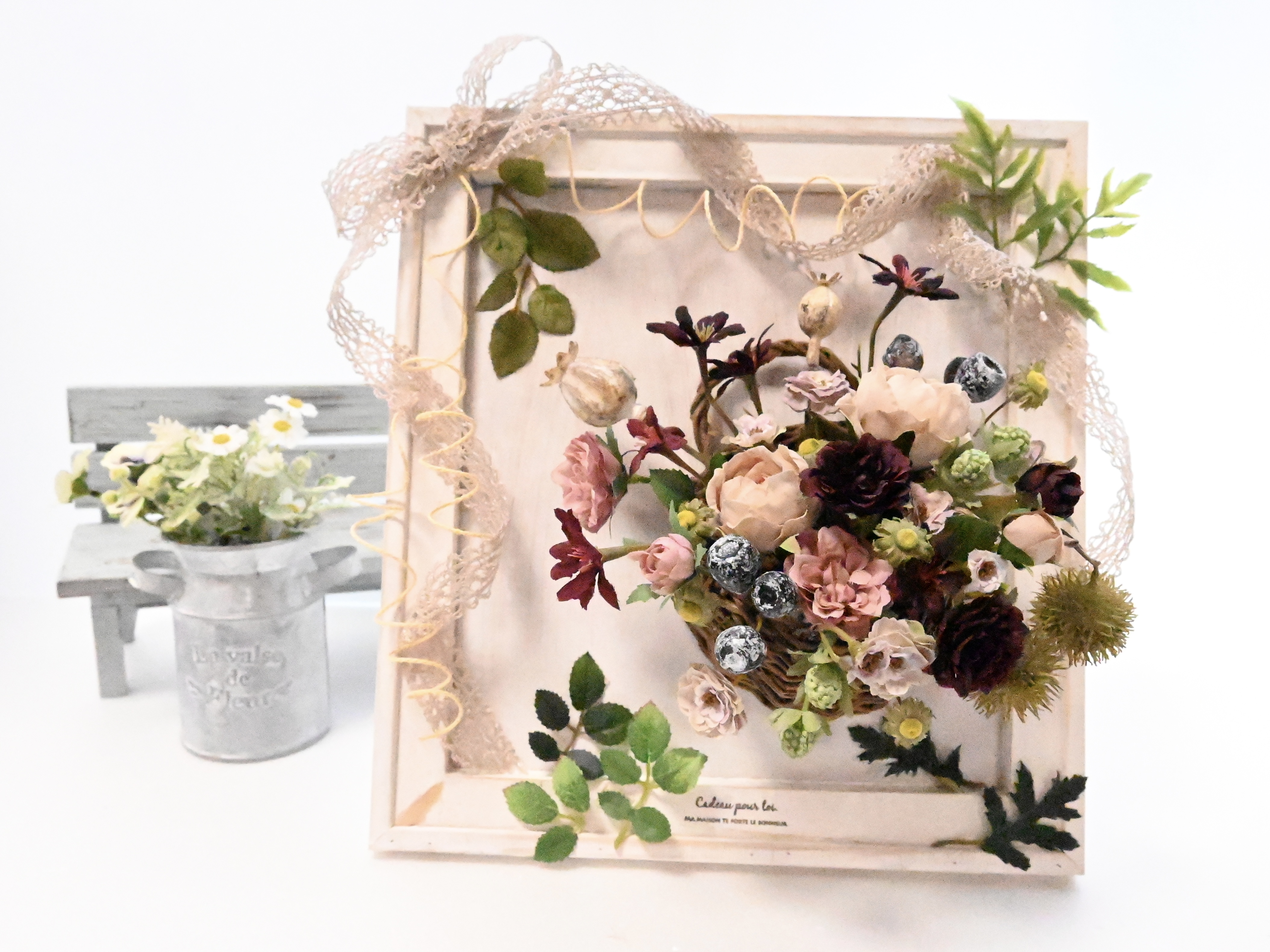 秋風に揺れる森の花あそび