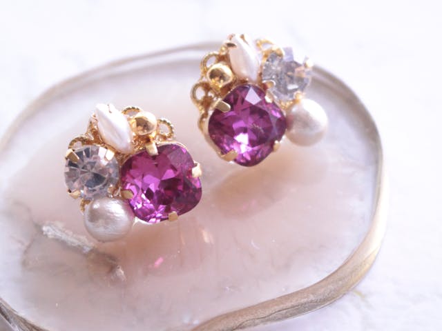 キラキラビジューの耳飾りの作り方