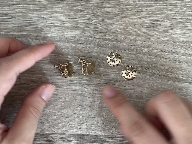 シャワー台を使った耳飾りの作り方