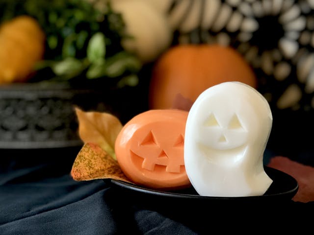 ハロウィンを楽しむ　ソープカービングでオバケとカボチャ👻🎃