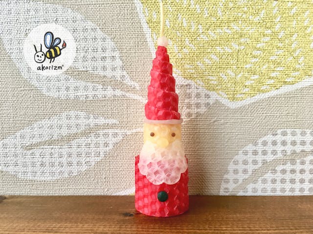 クリスマスに。サンタキャンドルの作り方【工作感覚でできる！ミツロウシートのくるくるキャンドルづくり】