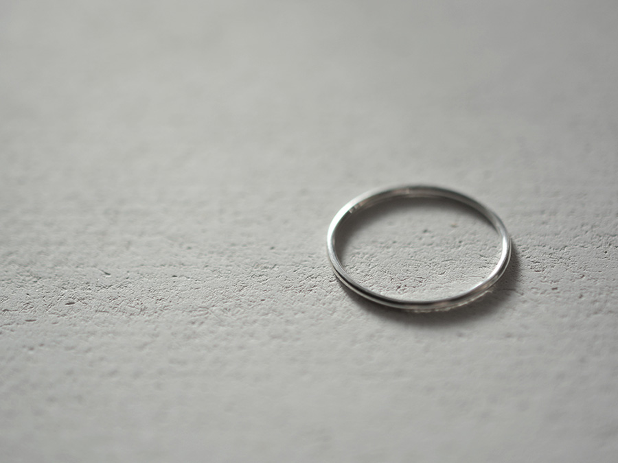 華奢なシンプルリングの作り方