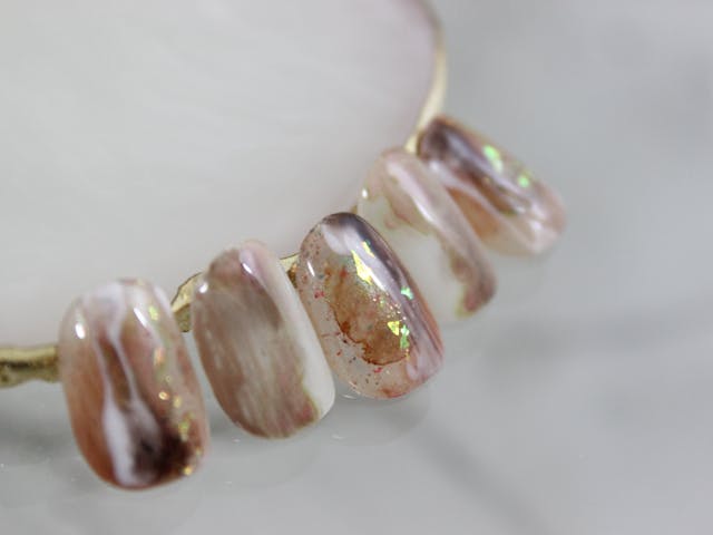 画材を使った【ミストネイル】の作り方