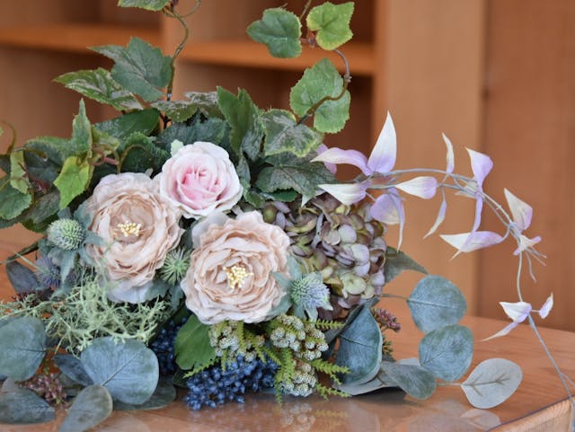 簡単に作れるパリスタイルのナチュラルブーケ