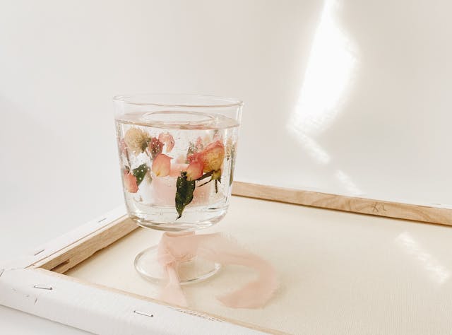 花びらジェルキャンドルホルダー