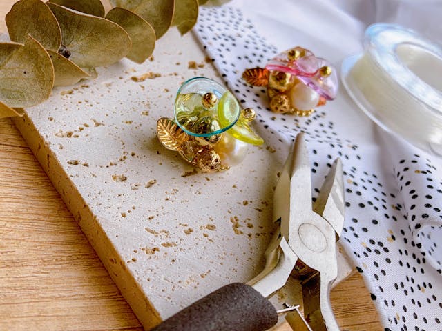 シャワー台に挑戦　基本のビジュー編み