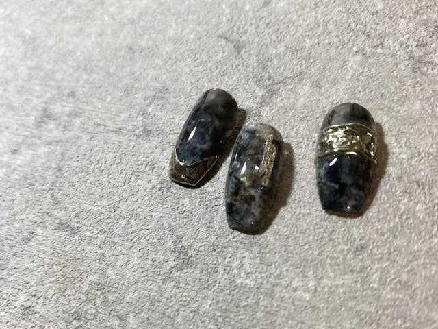 【実物ネイルチップ特典付き✨】時短！簡単！ニュアンスパイソン柄アート