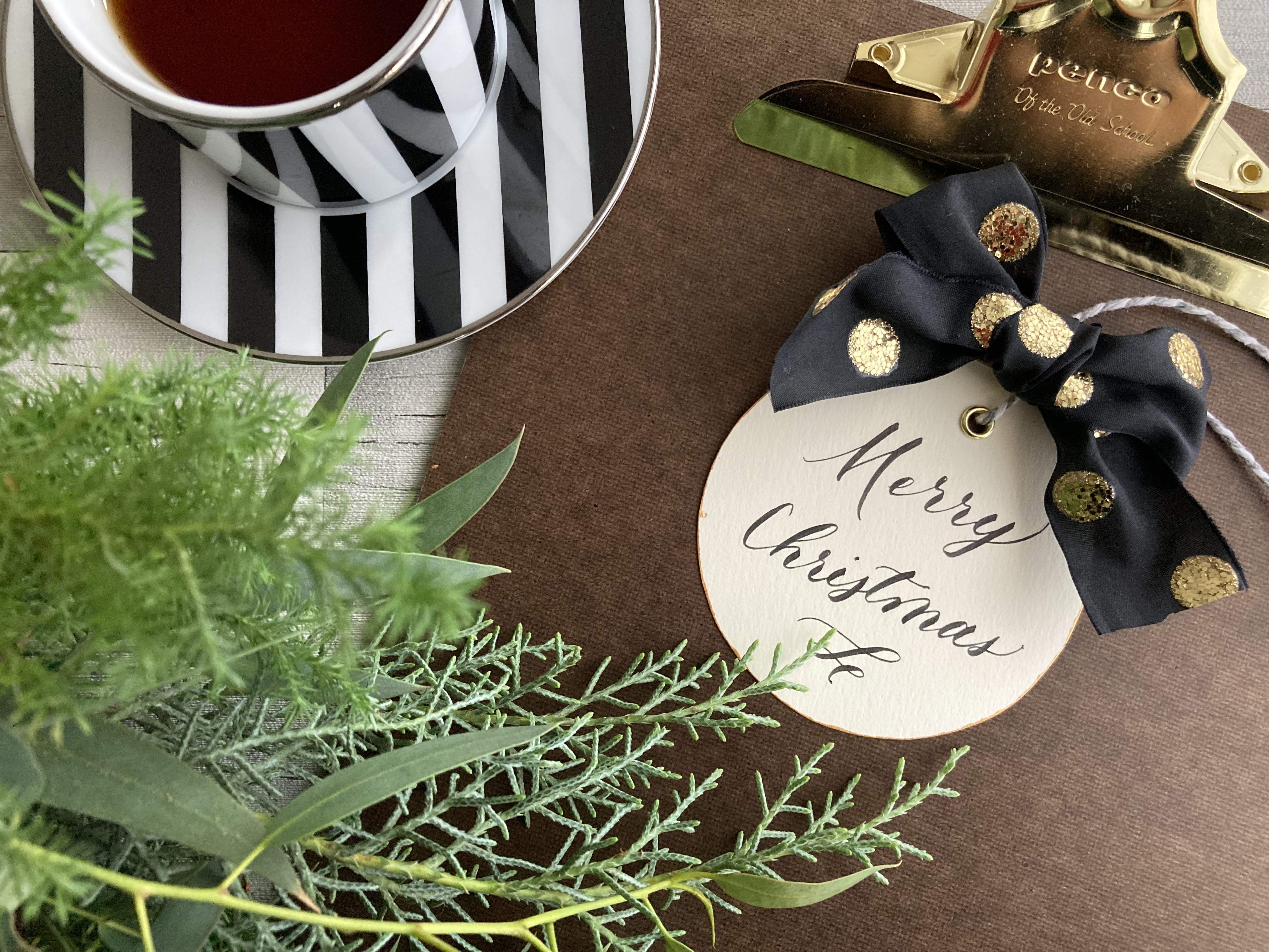 「Merry Christmas 」オーナメントタグ書き方・作り方