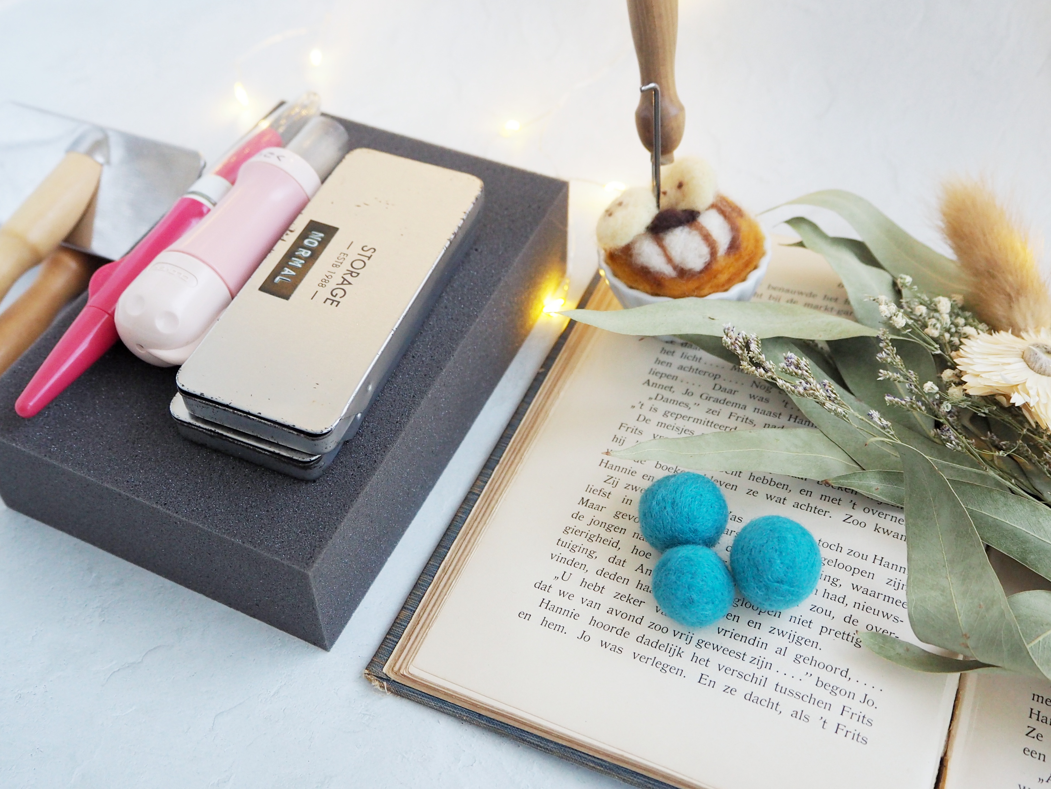 羊毛フェルトの道具紹介と基本の羊毛ボールの作り方