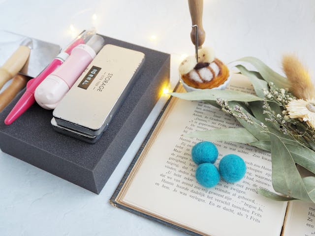 羊毛フェルトの道具紹介と基本の羊毛ボールの作り方